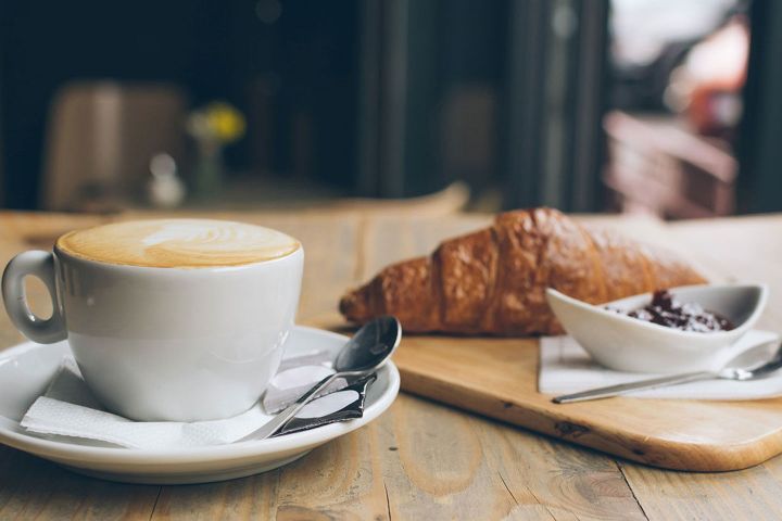 Colazione a domicilio con personaggi